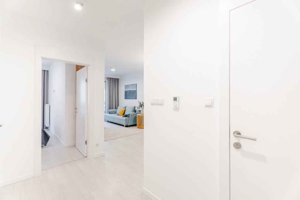 Apartament z tarasem między morzem a jeziorem