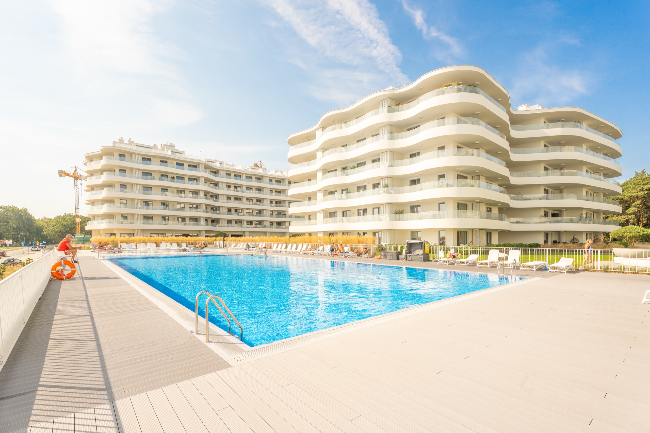 Apartament z tarasem między morzem a jeziorem