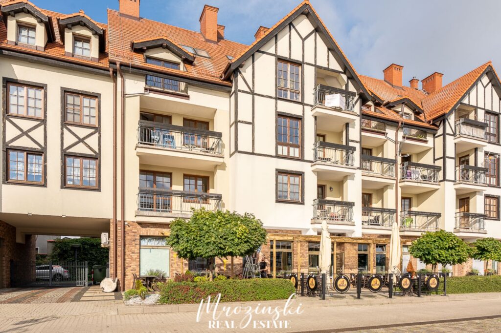 Dwupoziomowy apartament z widokiem na port – Ustka